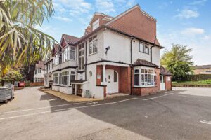 New Bedford Road, Luton