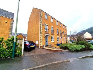 Mill Court, Newport