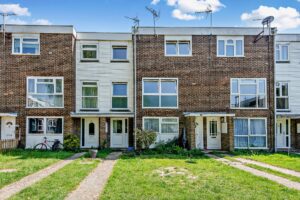 Hyde Heath Court, Crawley