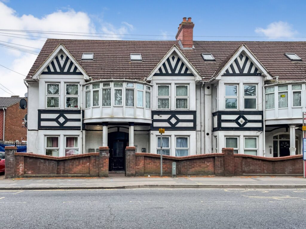 Marsh Road, Luton
