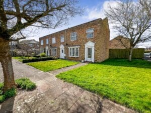 Fosseway Avenue, Moreton-in-Marsh