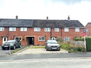 Tremynoddfa, Caersws