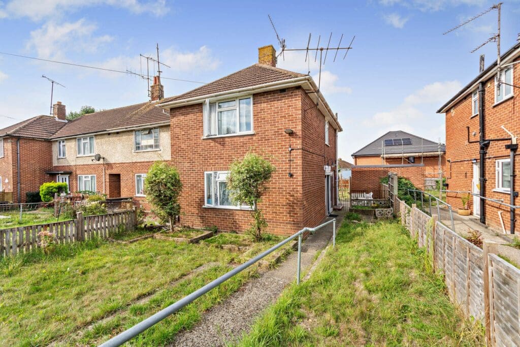 Whitley Wood Road, Reading