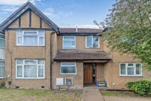 Drew Gardens, Greenford