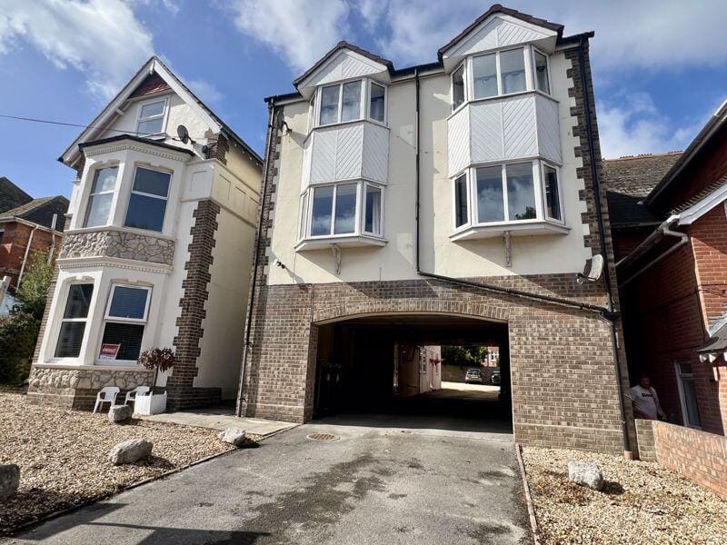 Glendinning Avenue, Weymouth