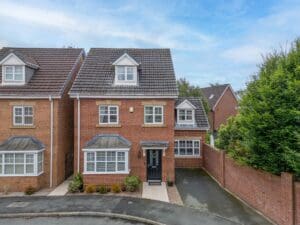 Iona Crescent, Widnes