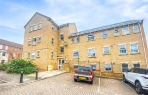 Steven Close, Chatham