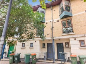 Gatcombe Road, London