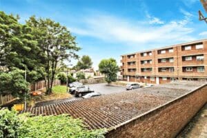 Eglinton Road, London