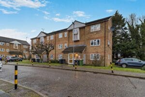 Quilter Close, Luton