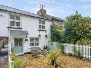 Church Path, High Wycombe