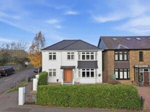 Lambourne Road, Chigwell