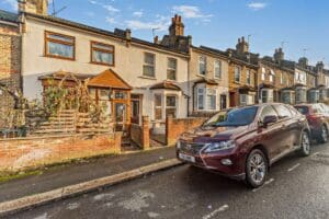 Maximfeldt Road, Erith