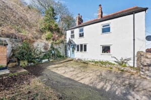 Brynford Road, Holywell