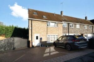 Worlds End Lane, Enfield