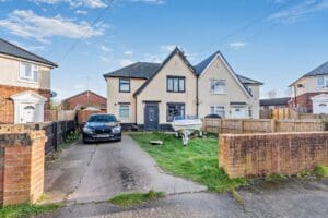 Nant Mawr Crescent, Buckley