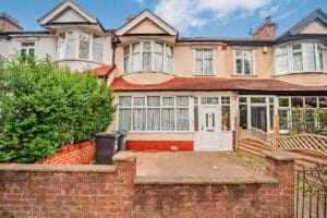 Whitehorse Lane, London