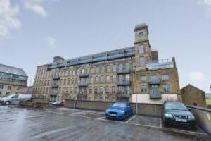 Park Road, Elland