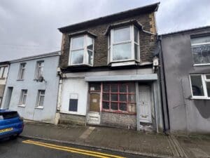 Ystrad Road, Pentre