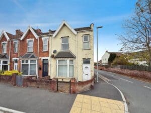 Main Road, Highbridge