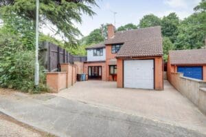 Woodspring Close, Ipswich