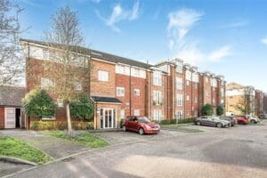 Stokers Close, Dunstable