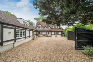 Bridge Road, Chertsey