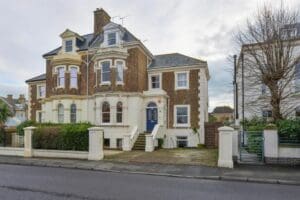Dover Road, Deal