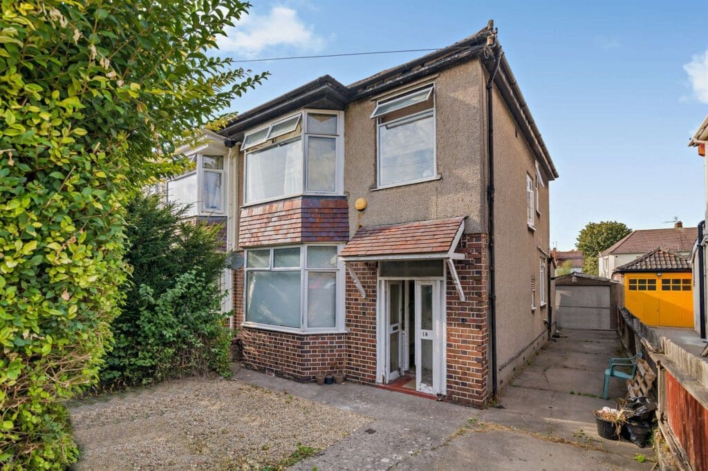 Abbots Way, Bristol