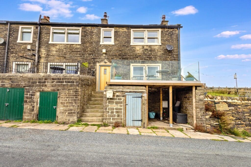 Alderscholes Lane, Bradford